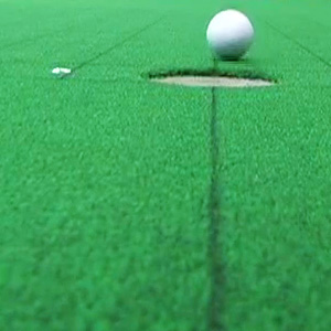 How Golf Balls Affect Your Putting Accuracy