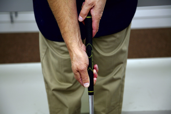How To Re-Grip Your Golf Clubs Step 9